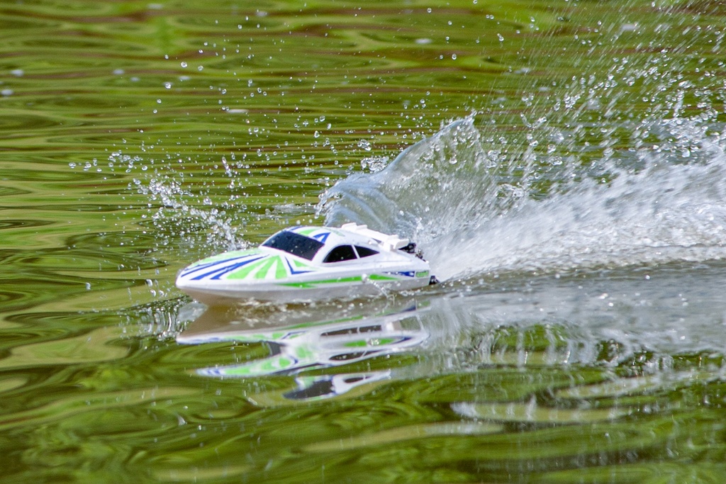 [RGRB1450] LightWave 400BL RTR Boat